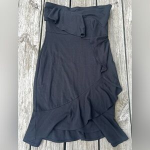 Vizio USA Black Mini Strapless Ruffle dress. Fits size Small-no size tag.